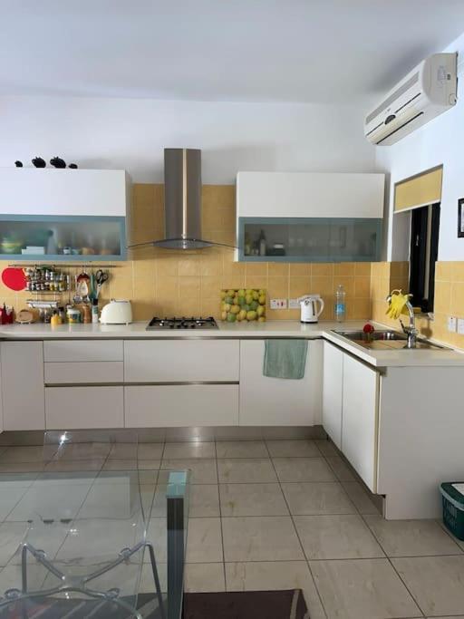 Lovely, Modern, Bright Maisonette. Heart Of Sliema Exterior photo